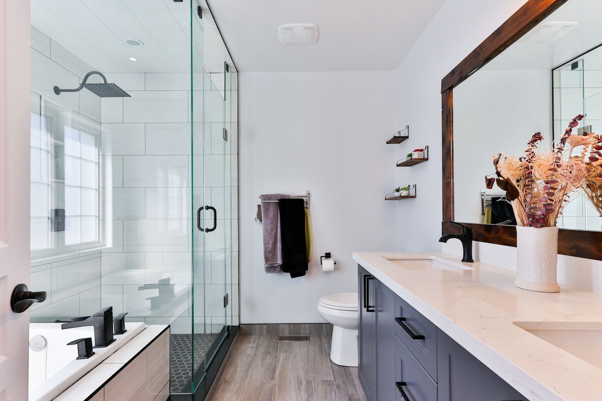 Spotless modern bathroom after a professional cleaning service visit